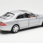 Mercedes S600 W220 シルバー メタリック Norev 1:18 - image 3 of 8