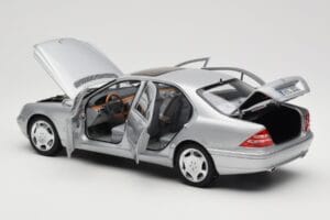Mercedes S600 W220 シルバー メタリック Norev 1:18 183810 メタル - 画像 5/8