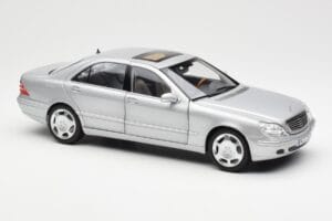 Mercedes S600 W220 シルバー メタリック Norev 1:18 183810 メタル - 画像 6/8