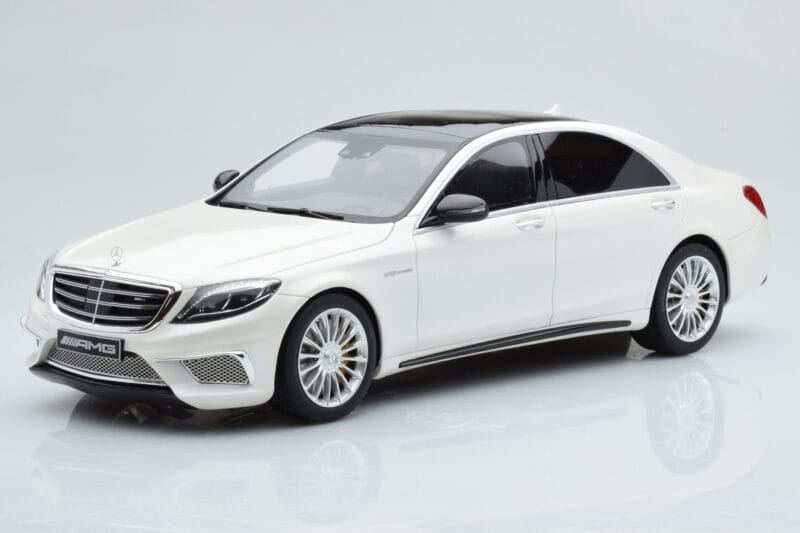 Mercedes AMG S65 W222 ホワイト GT Spirit 1:18