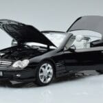 Mercedes SL500 R230 ブラック Norev 1:18 183840 メタル - image 2 of 8
