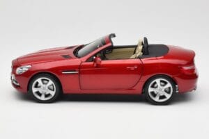 Mercedes SLK R172 Designo ジルコン レッド Minichamps 1:18 B66960513 メタル - 画像 4/8