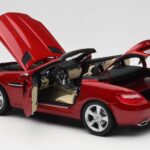 Mercedes SLK R172 Designo ジルコン レッド Minichamps 1:18 - image 5 of 8