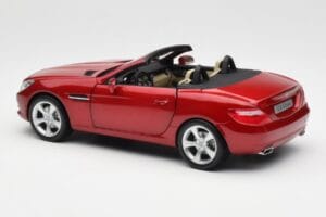 Mercedes SLK R172 Designo ジルコン レッド Minichamps 1:18 B66960513 メタル - 画像 7/8