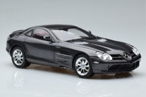 Mercedes SLR McLaren ブラック CMC 1:18 M-045F メタル - 画像 6/10