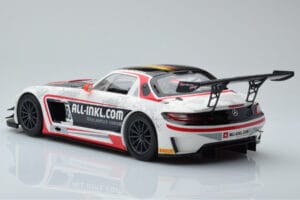 Mercedes SLS AMG GT3 Munnich Motorsport #38 M. Basseng / M. Winkelhock Champions FIA GT1 World Championship 2012 Minichamps 1 - 画像 5/6