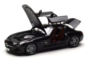Mercedes SLS AMG オブシディアンブラック メタリック Minichamps 1:18 B66960042 メタル - 画像 2/7