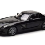 Mercedes SLS AMG オブシディアンブラック メタリック Minichamps 1:18