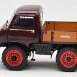 Mercedes Unimog 401 With Westfalia Cabin Schuco 1:18 - image 4 of 8