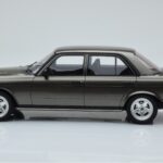 Mercedes W123 AMG 280 グレー Otto 1:18 - image 3 of 6