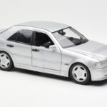 Mercedes C36 AMG W202 シルバー UT Models 1:18 - image 4 of 6