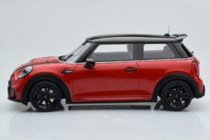 Mini Cooper S JCW F56 レッド Otto 1:18 OT984 レジン - 画像 3/6