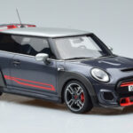 Mini John Cooper Works GP F56 グレー Otto 1:18 - image 4 of 6