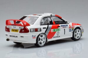 Mitsubishi Lancer Evo 4 T. Makinen / S. Harjanne Rally Catalunya 1997 Otto 1:18 OT409 レジン - 画像 2/6
