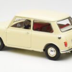 Morris Mini Minor ホワイト Kyosho 1:18 - image 7 of 8