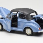 Morris Minor カブリオレ ブルー Minichamps 1:18 - image 5 of 8