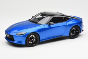 Nissan Fairlady Z Z35 ベイサイドブルー GT Spirit 1:18