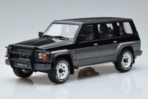 Nissan Patrol GR Y60 グレー Otto 1:18