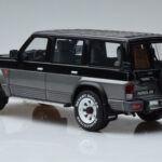 Nissan Patrol GR Y60 グレー Otto 1:18 - image 5 of 6
