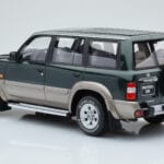 Nissan Patrol GR Y61 グリーン Otto 1:18 - image 4 of 5