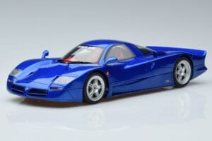 Nissan R390 GT1 Road Car GT Spirit 1:18 GT403 レジン