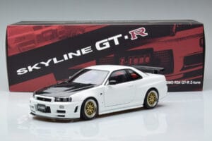 Nissan Skyline GT-R R34 Nismo Z-Tune ホワイト MotorHelix 1:18 M83407 メタル - 画像 11/11