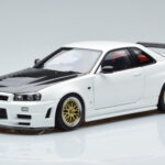 Nissan Skyline GT-R R34 Nismo Z-Tune ホワイト MotorHelix 1:18