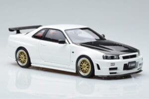 Nissan Skyline GT-R R34 Nismo Z-Tune ホワイト MotorHelix 1:18 M83407 メタル - 画像 6/11