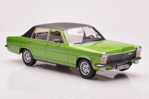 Opel Diplomat B グリーンメタリック MCG 1:18 MCG18337 メタル - 画像 4/6
