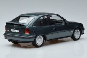Opel Kadett E GSi ブルーメタリック Norev 1:18 183614 メタル - 画像 2/6