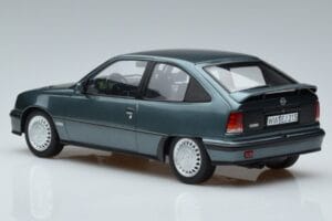 Opel Kadett E GSi ブルーメタリック Norev 1:18 183614 メタル - 画像 5/6