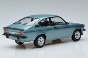 Opel Kadett C Rallye Winterfest Norev 1:18 183654 メタル - 画像 2/6