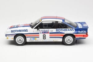 Opel Manta 400 Rothmans #8 J. McRae / I. Grindrod Lombard RAC Rally 1983 IXO 1:18 18RMC038A メタル - 画像 3/6