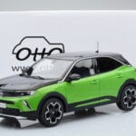 Opel Mokka-e GS Line マッチャグリーン Otto 1:18 - image 5 of 5