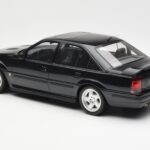 Opel Omega A Lotus インペリアルダークグリーン メタリック Otto 1:18 - image 5 of 6
