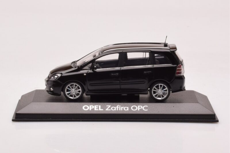 Opel Zafira B OPC ブラック Minichamps 1:43