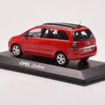 Opel Zafira B OPC レッド Minichamps 1:43 - image 3 of 4