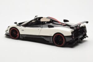 Pagani Zonda Cinque Roadster ホワイト Benny Almost Real 1:18 850611001 メタル - 画像 7/8