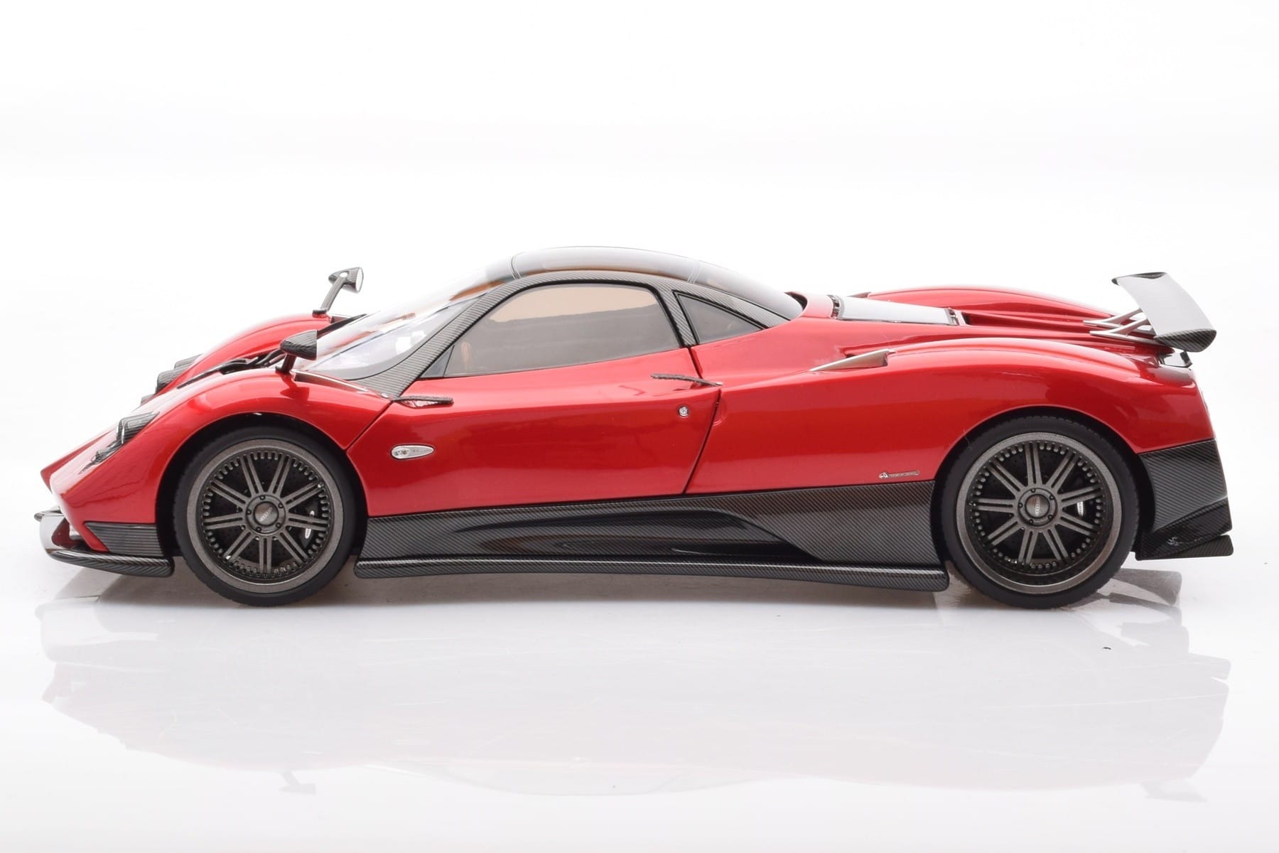 Pagani Zonda F レッド Monza Almost Real 1:18 850406001 メタル - 画像 4/8
