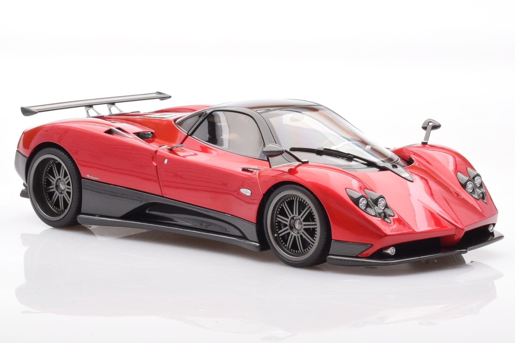 Pagani Zonda F レッド Monza Almost Real 1:18 850406001 メタル - 画像 6/8