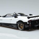 Pagani Zonda HP Barchetta カーボンファイバー ホワイト LCD 1:18 LCD18009 WH メタル - image 8 of 9