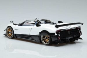 Pagani Zonda HP Barchetta カーボンファイバー ホワイト LCD 1:18 LCD18009 WH メタル - 画像 8/9