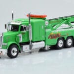 Peterbilt 359 Wrecker Road Service グリーン IXO 1:43