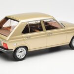 Peugeot 104 GR ベージュ メタリック Norev 1:18 - image 2 of 6