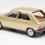 Peugeot 104 GR ベージュ メタリック Norev 1:18 - image 5 of 6