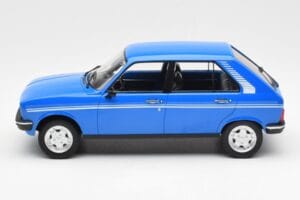 Peugeot 104 S イビス ブルー Norev 1:18 184903 メタル - 画像 3/6