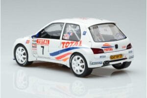 Peugeot 106 Maxi Rally D'Antibes 2000 Otto 1:18 OT947 レジン - 画像 5/6