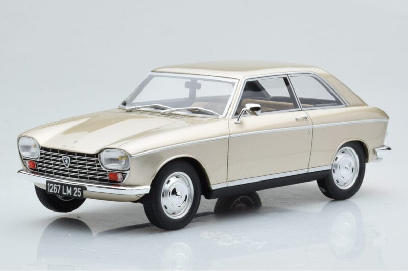 Peugeot 204 Coupe ベージュ Otto 1:18
