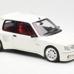 Peugeot 205 Dimma ホワイト Otto 1:18 - image 4 of 6
