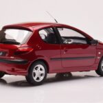 Peugeot 206 S16 レッド Otto 1:18 - image 2 of 6